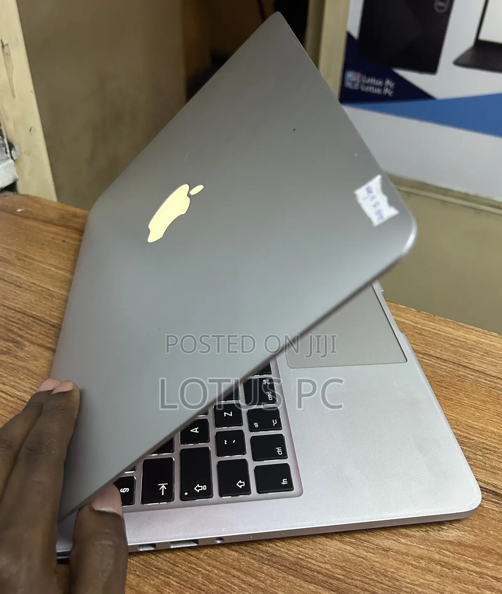 Laptop Apple MacBook Pro 2015 16GB Intel Core I5 SSD 256GB