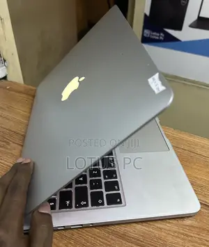 Laptop Apple MacBook Pro 2015 16GB Intel Core I5 SSD 256GB