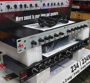 DBX Professional Crossover - main view