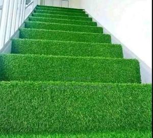 Modern Synthetic Grass Carpet for Stairs Decorations - main view