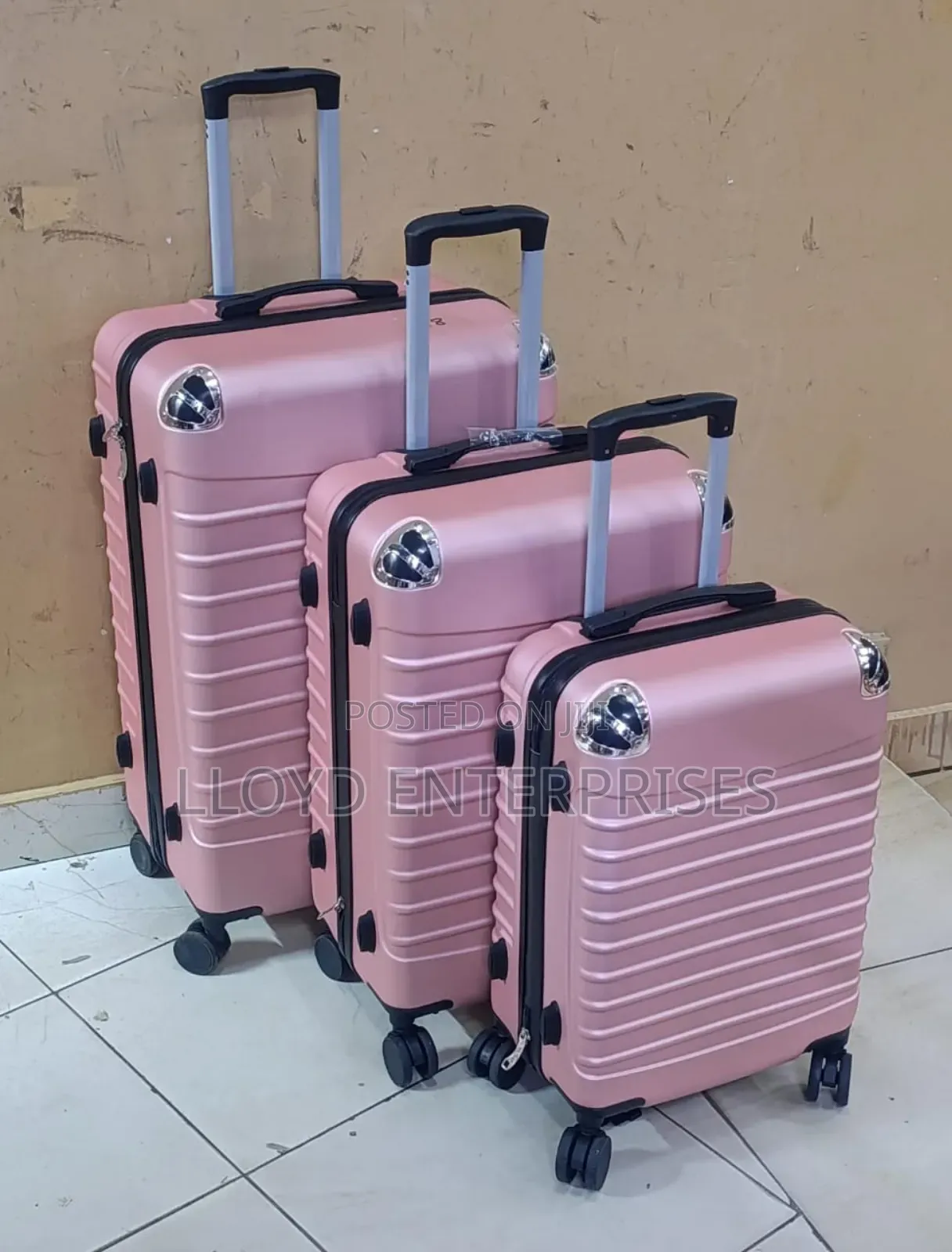 3 PCS Fibre Suitcaaes
