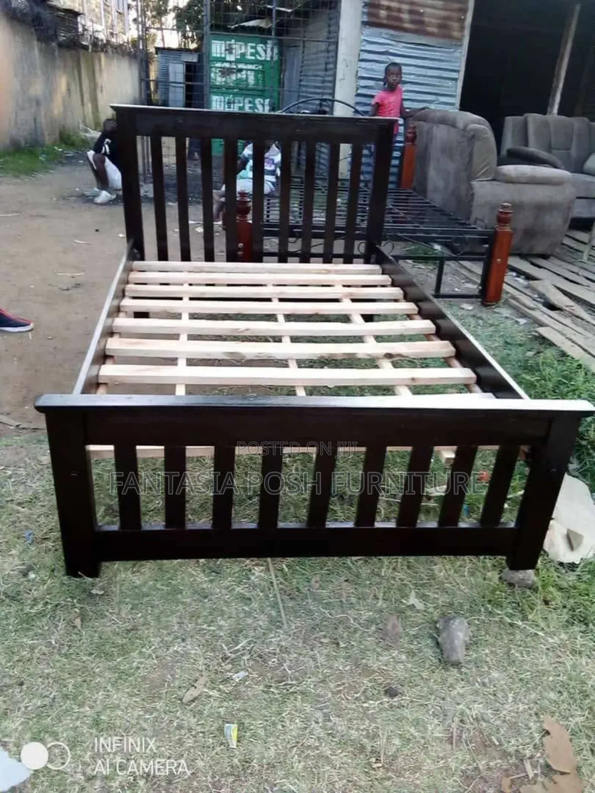 4x6 Slatted Wooden Bed