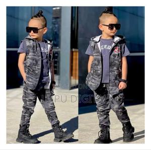 Comes As: Trouser, Tshirt, Hooded Half Jacket. Age: 3-12 Yrs