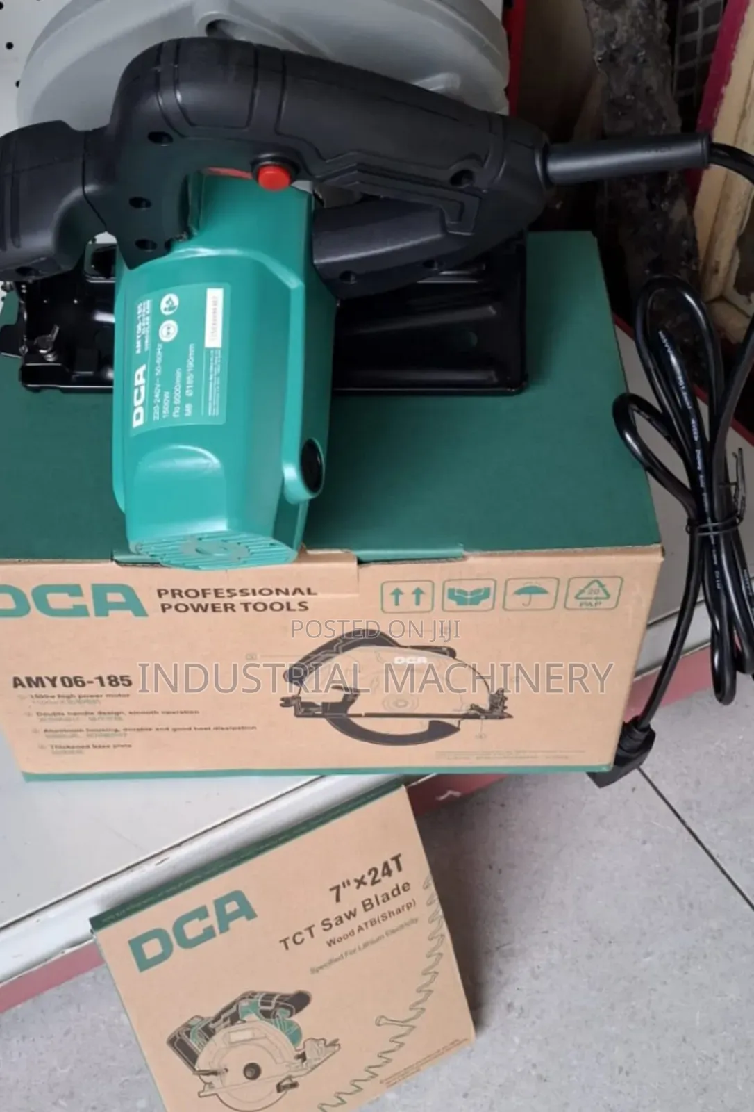 Circular Saw 7 Inch Dca