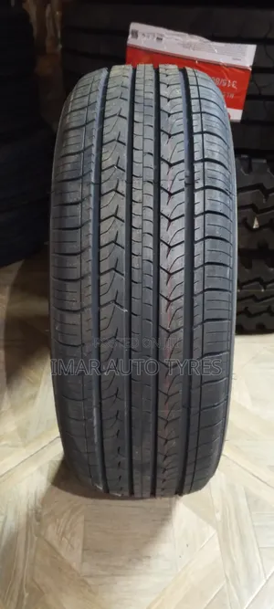 225/55r18 Centara