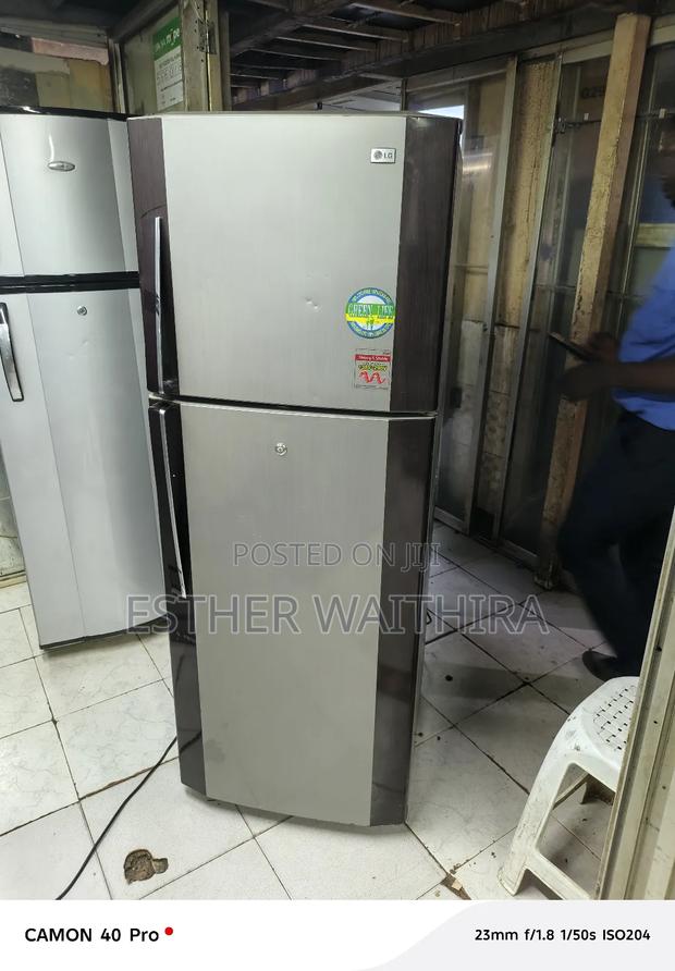 Clean Lg Fridge No Dent Just Perfect