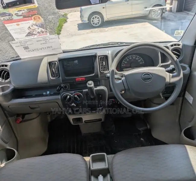 Nissan NV100 Clipper 2018 White