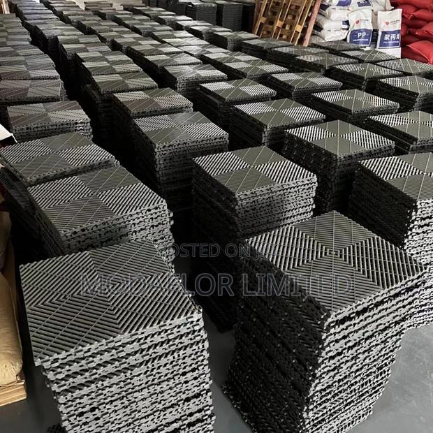 Heavy Duty Interlocking Garage Floor Mats - main view