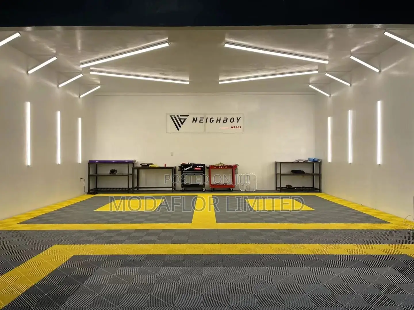 Easy Fit Interlocking Mats for Garage Floors