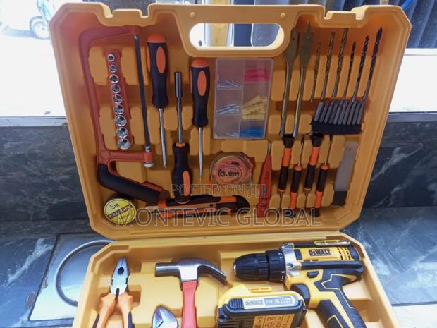 Dewalt Cordless Drillset - main view