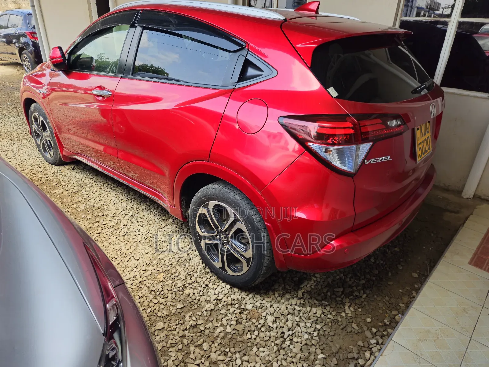 Honda Vezel 2017 Red