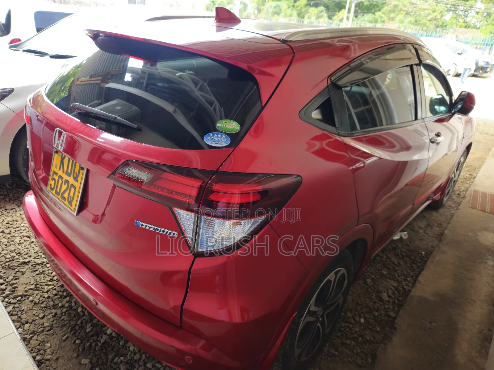 Honda Vezel 2017 Red