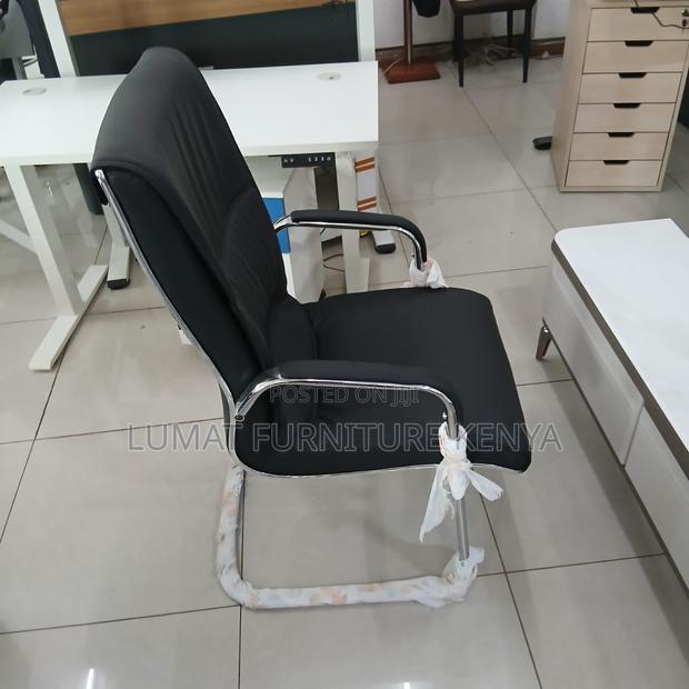 Executive New Conference Seat - thumbnail 3