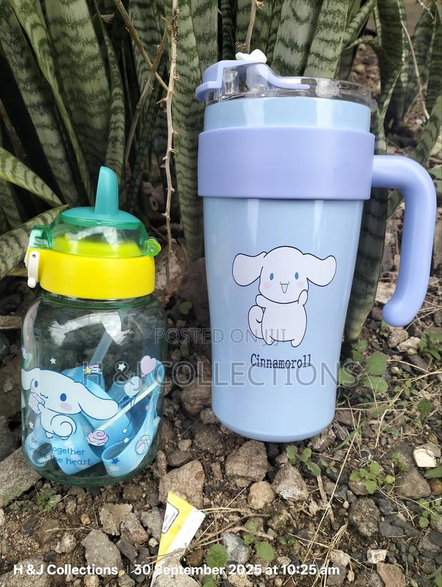 Blue Cinnamon Roll Gift Pack - thumbnail 3