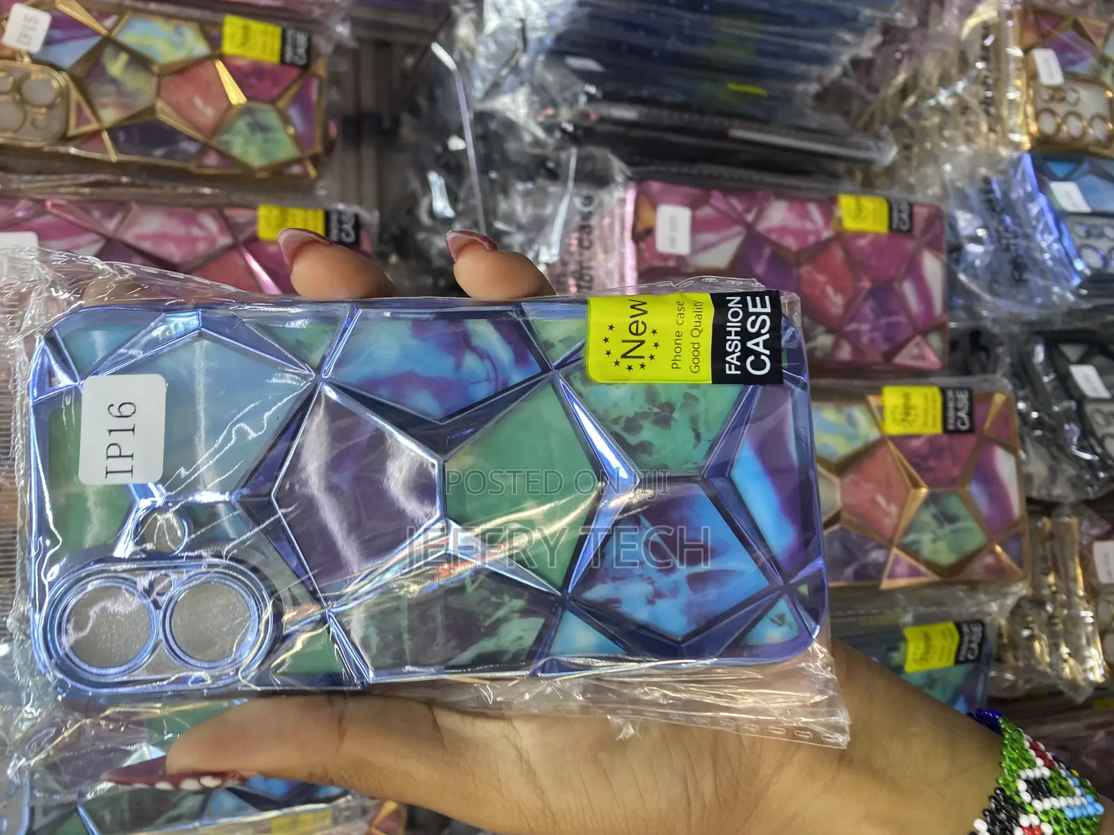 Gichub Diamond Cut Case for iPhone 16 Geometric Marble Design