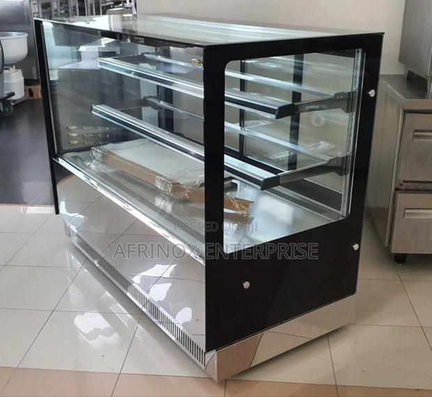 Cake Display, Imported - main view