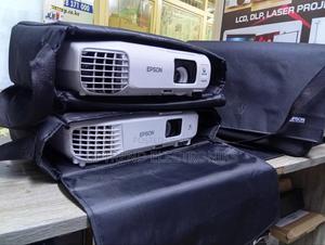 Premium Projector Bag – Ultimate Protection on the Go - thumbnail 2