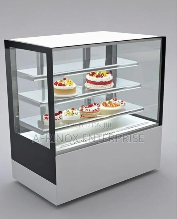 Refrigerated Cake Display Chiller - main view