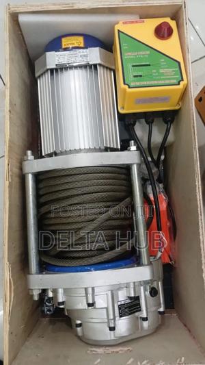 High Reliability Electric Cable Powered Load Winch - thumbnail 2