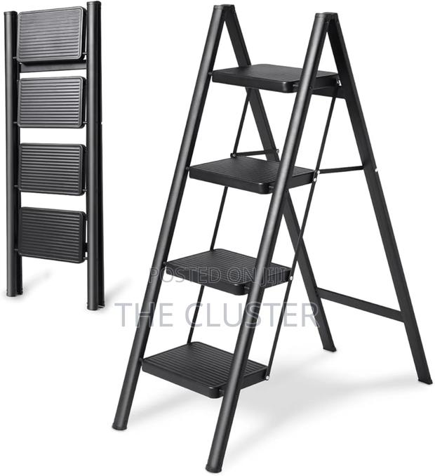 Folding 4step Ladder - main view