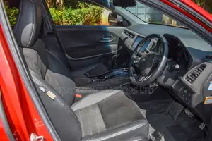 Honda Vezel 2018 Red