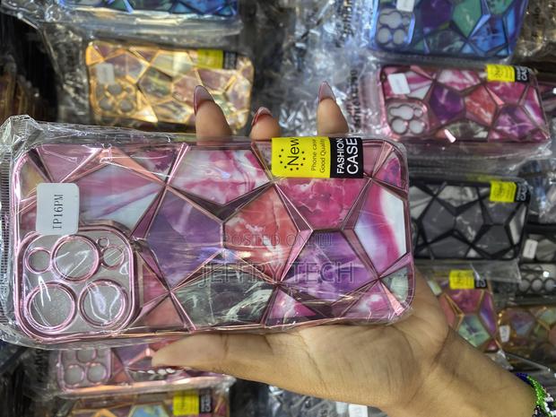 Bwesee Diamond Cut Case for iPhone 16 Pro Max Geometric Marble Design - thumbnail 3