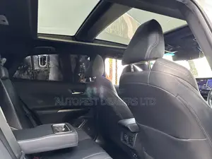Toyota Harrier 2.0 2020 White