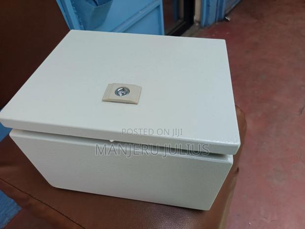 250*200*160 Enclosure Box