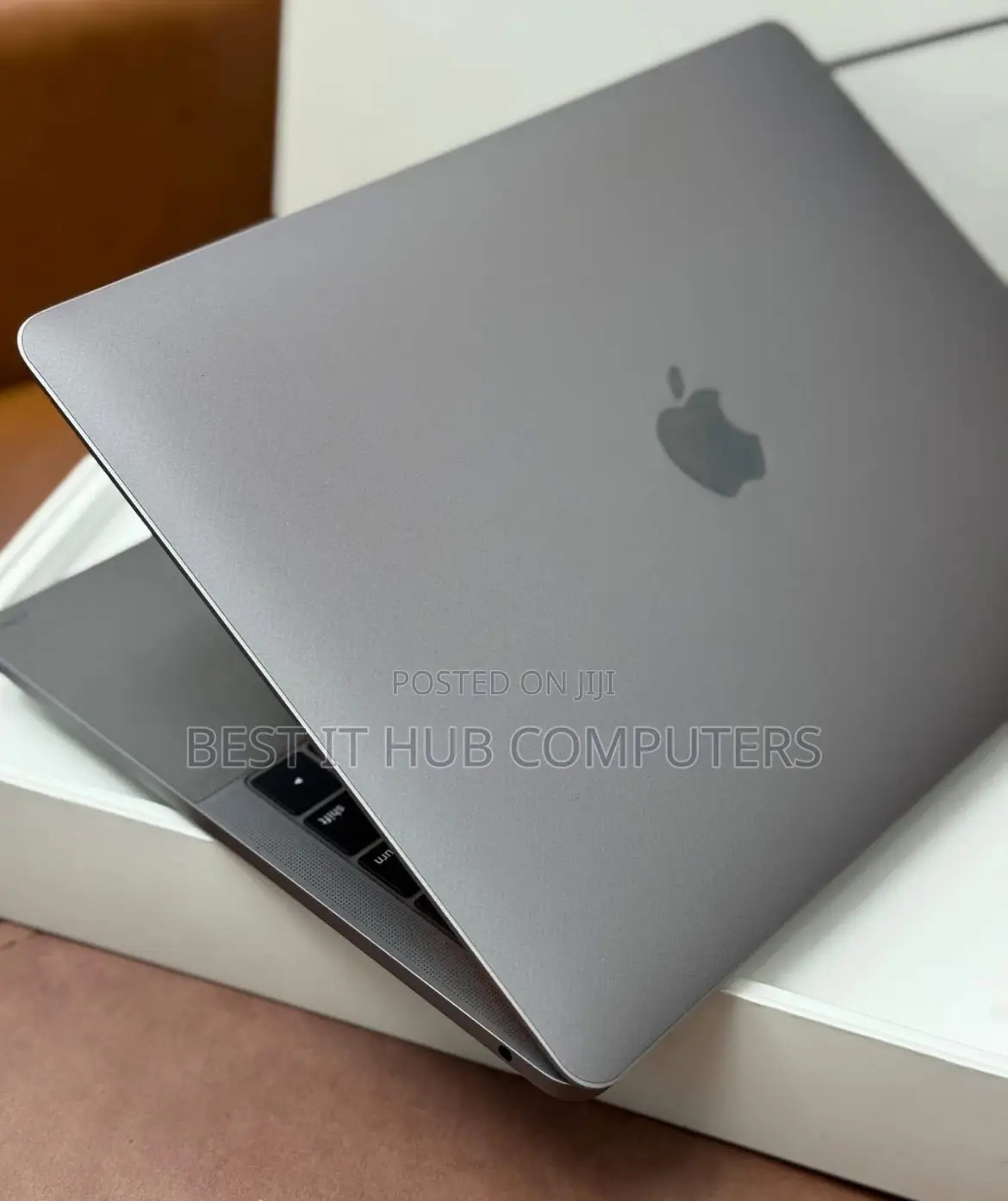 Laptop Apple MacBook Pro 2019 16GB Intel Core i7 SSD 512GB