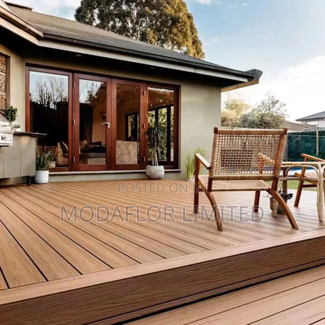 Strong WPC Decking for Walkways Yards