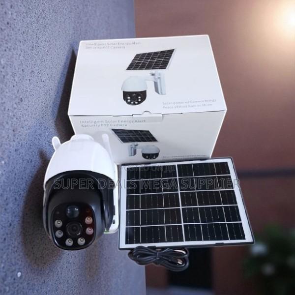 4g Solar Outdoor Camera With Two-Way Audio and Motion Detection