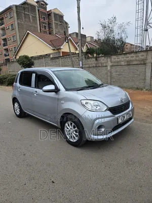 Toyota Passo 2012 Silver