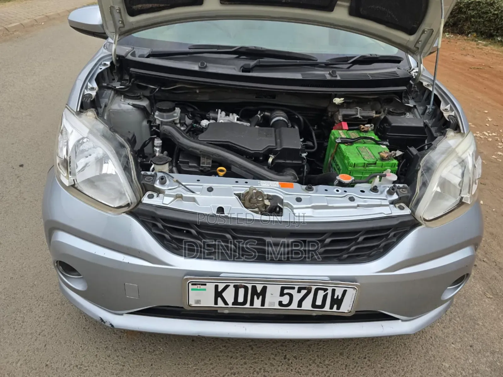 Toyota Passo 2012 Silver
