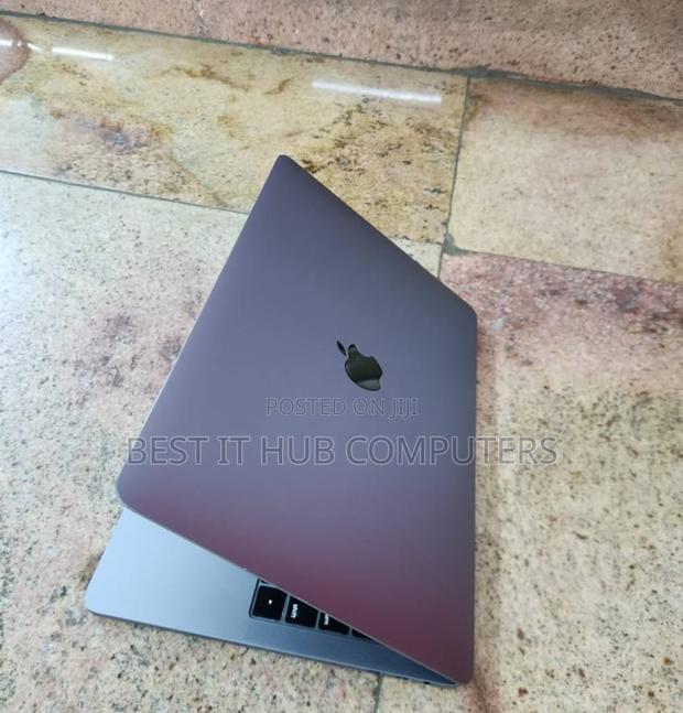Laptop Apple MacBook Pro 2019 16GB Intel Core i7 SSD 1T