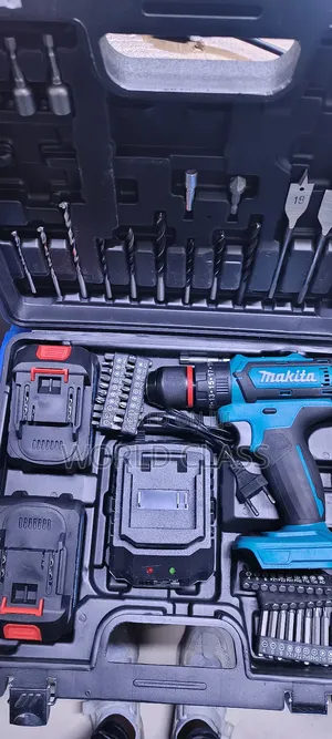 Makita Cordless 88v Drill
