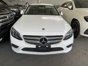 Mercedes-Benz C200 2018 White
