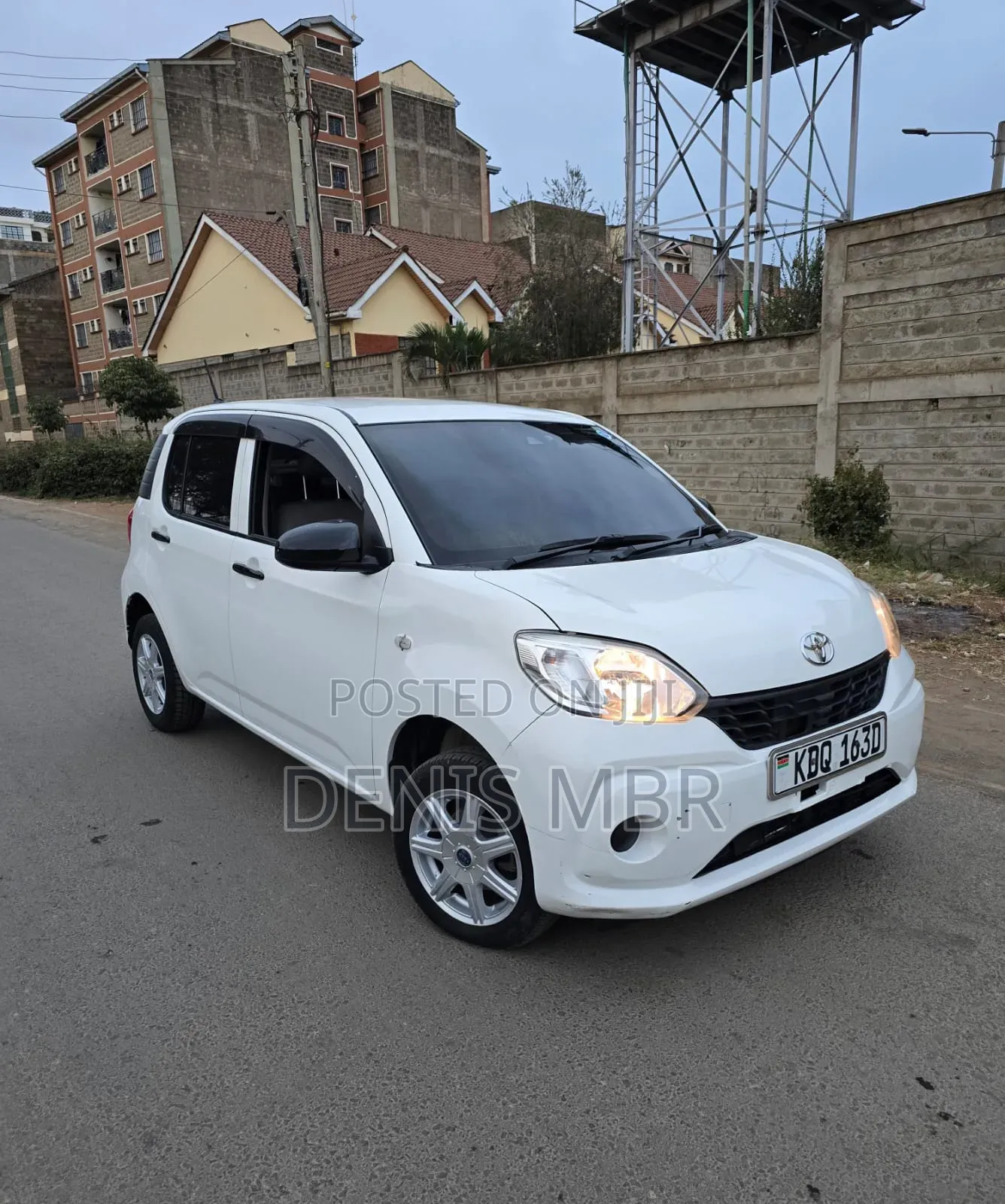 Toyota Passo 2016 White