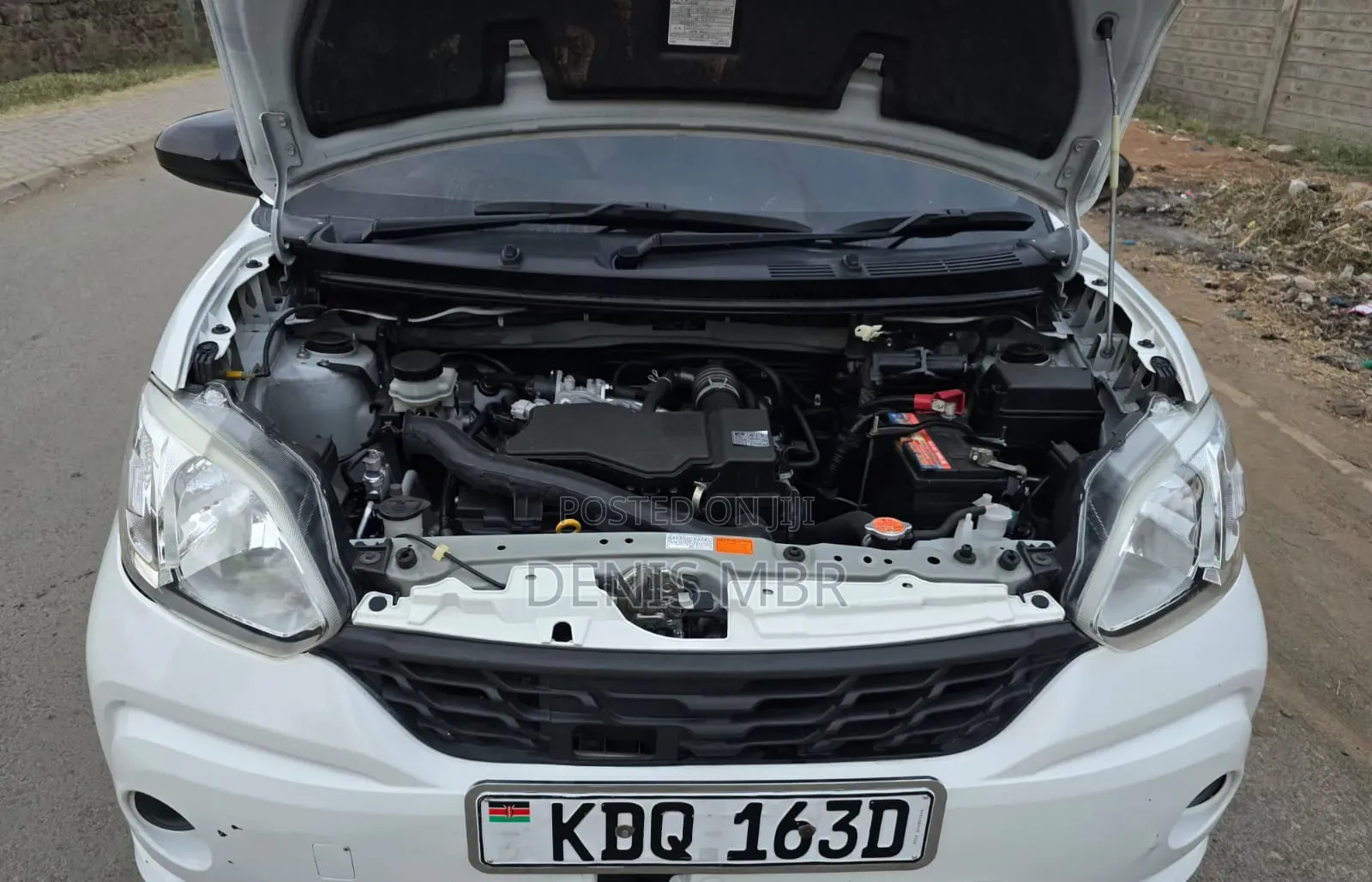 Toyota Passo 2016 White