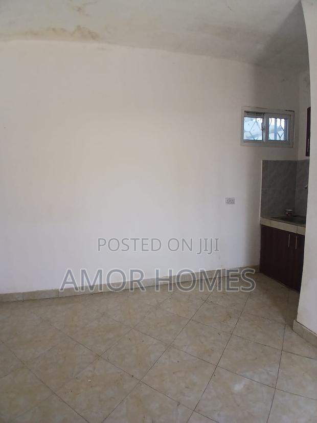1bdrm Bedsitter in Mshomoroni for rent - main view