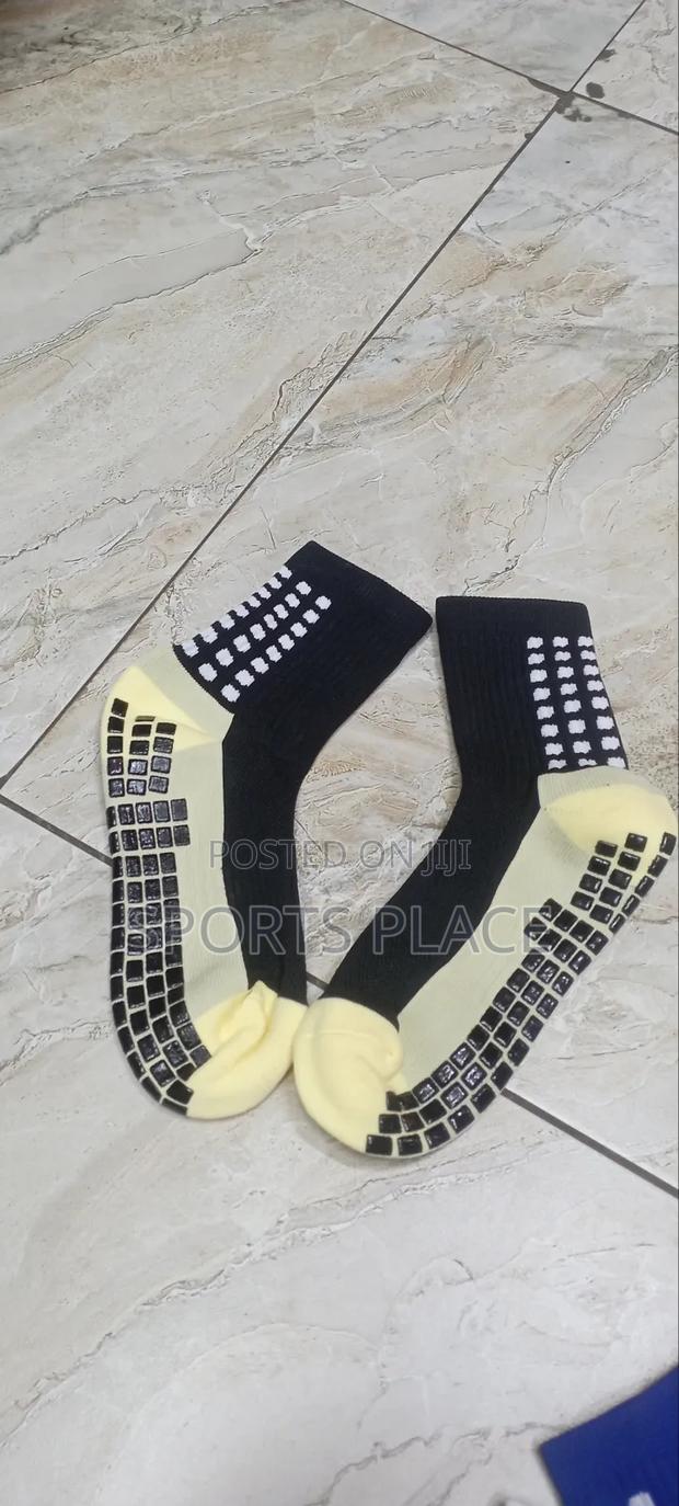 Black Non-Slip Grip Socks - main view