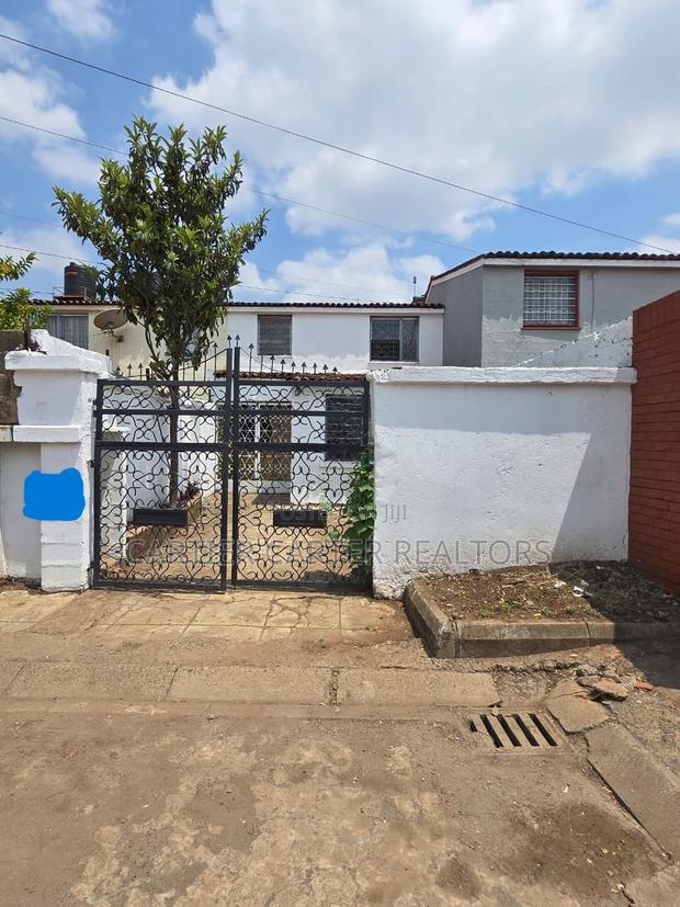 3bdrm Maisonette in BuruBuru for sale