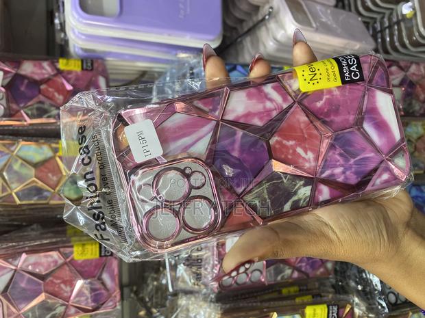 Vonzee Diamond Cut Case for iPhone 15 Pro Max Geometric Marble Design - thumbnail 3