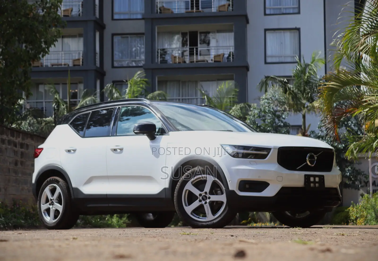 Volvo XC40 T5 Petrol AWD 2018 White