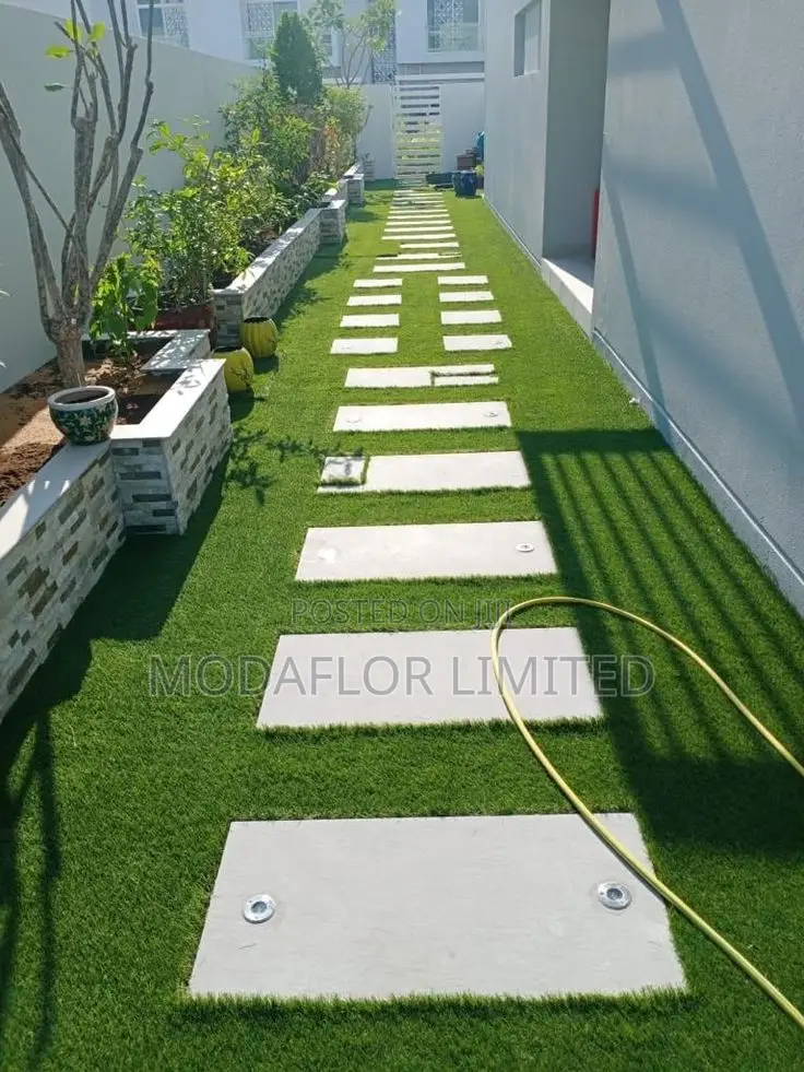 Outdoor Artificial Grass Carpet for Gardens