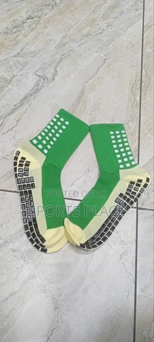 Green Grip Socks - thumbnail 2