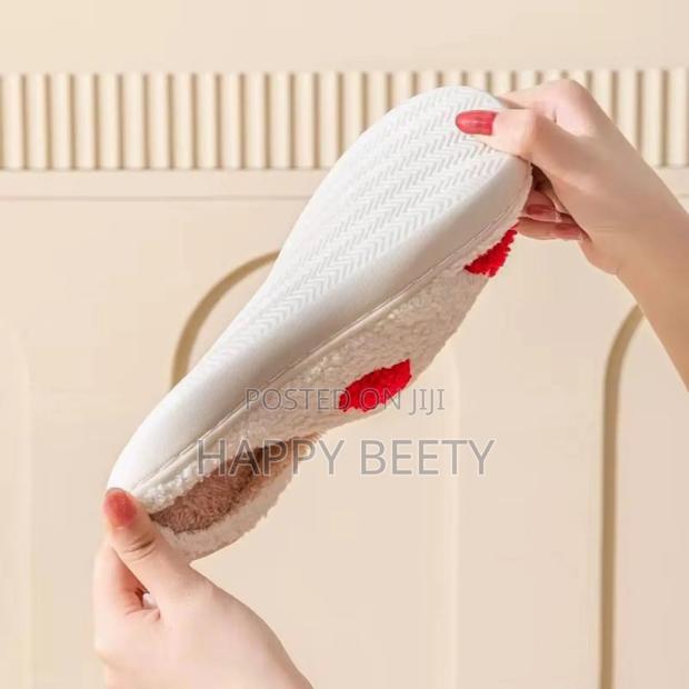 Indoor Shoes With Rubber Sole - thumbnail 4