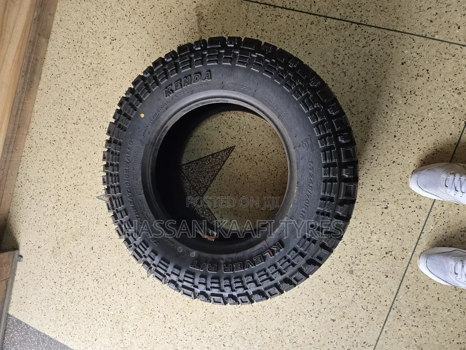 245/70r16 Kenda Tyre