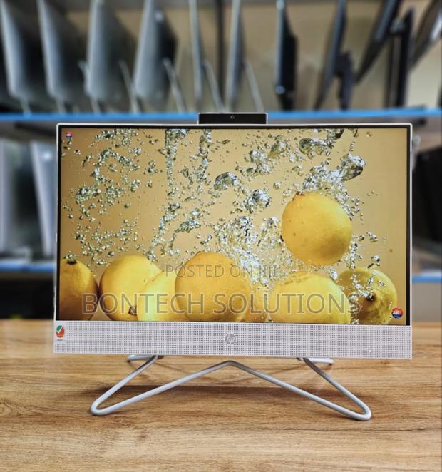 Desktop Computer HP 200 G4 All-in-One 16GB Intel Core I5 SSD 512GB - main view