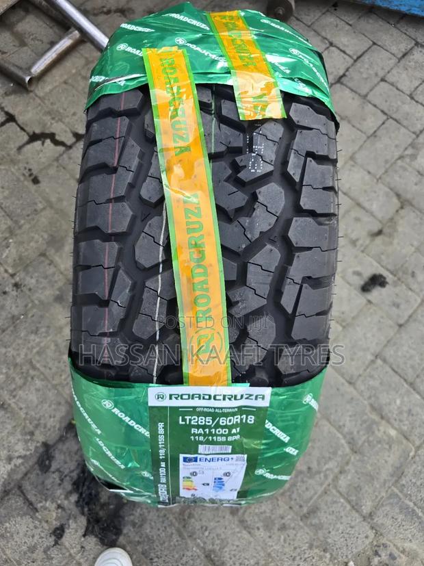 285/60r18 Roadcruza Ra1100