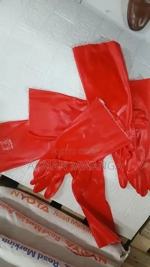 Rubber Gloves Red 16"